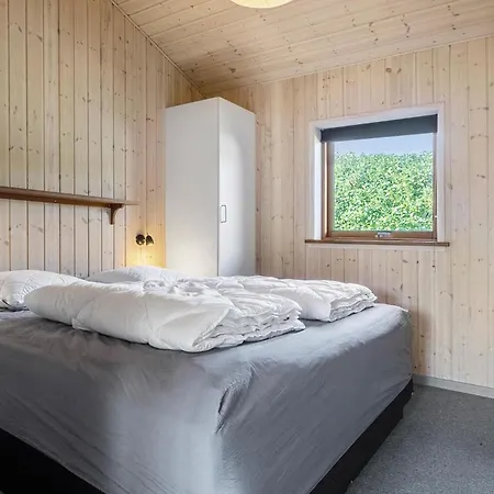 펜션 Beautiful In Juelsminde With Sauna
